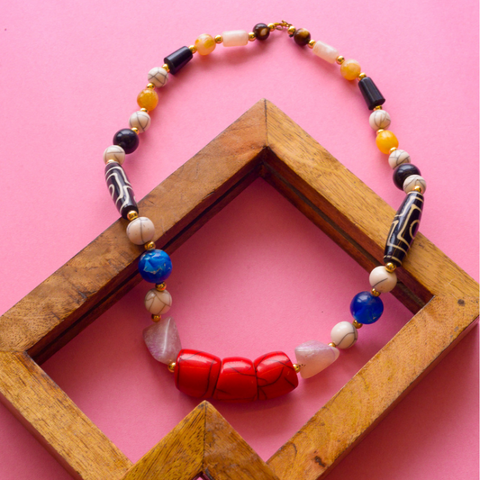 Canvas & Beads Mid Lenght Necklace
