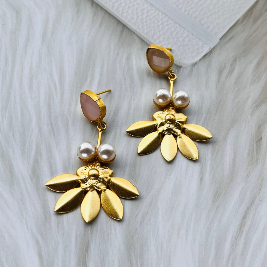 Pink Floret Monalisa Earring