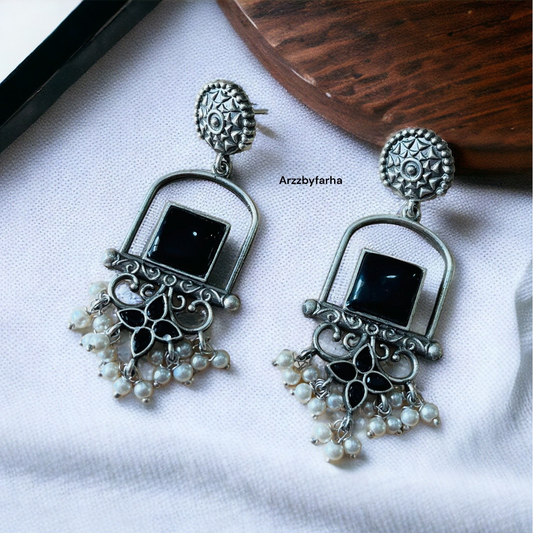 Aliza Dangler Earrings