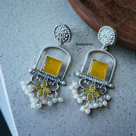 Aliza Dangler Earrings