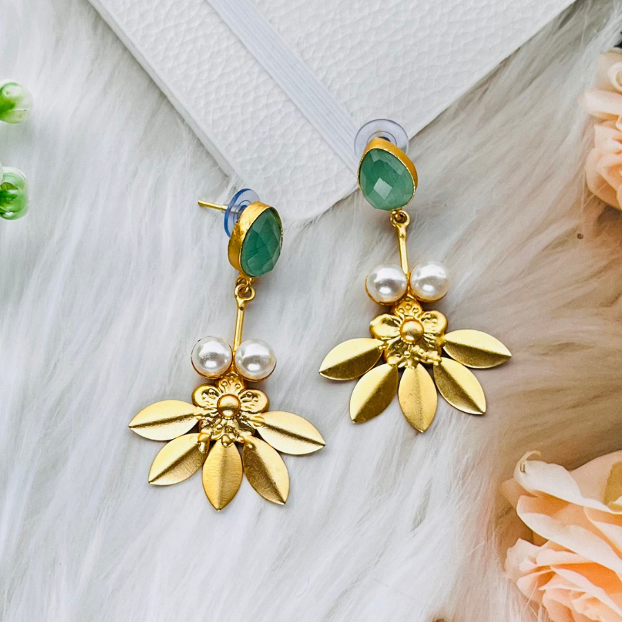 Mint Floret Monalisa Earring