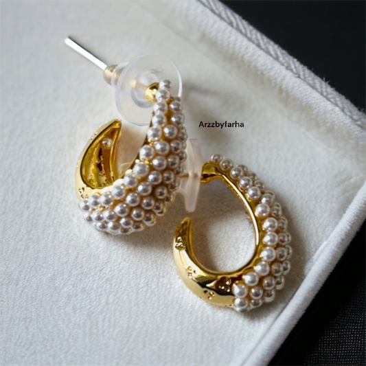 Luxe Gold Pearl Teardrop Earrings