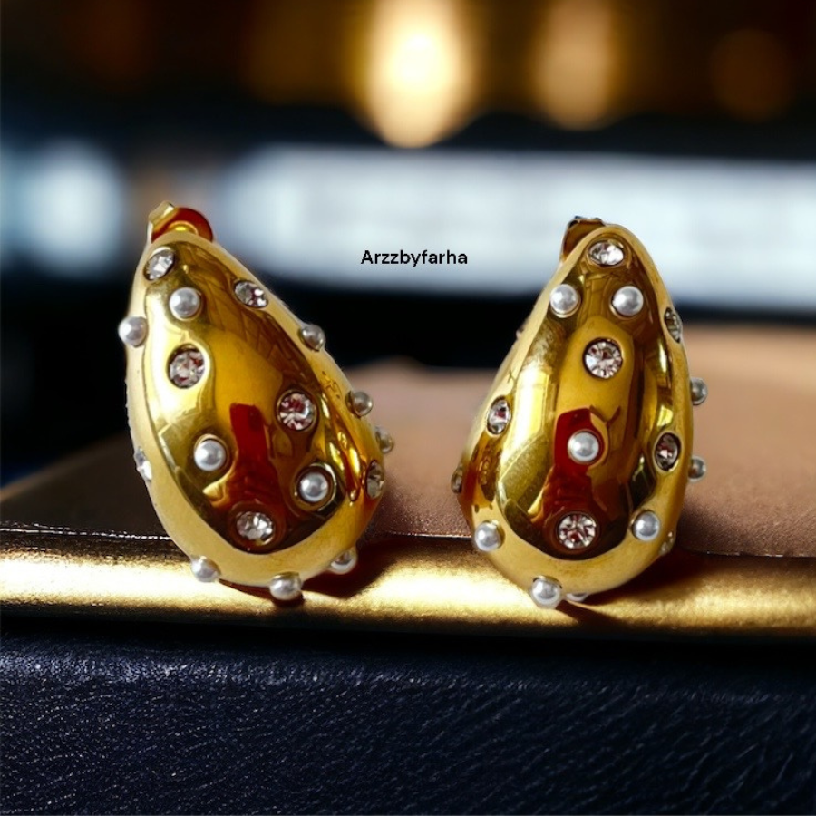 Luxe AD & Pearl Studded Teardrop Earrings