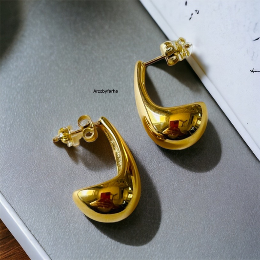 Luxe Gold Teardrop Earrings
