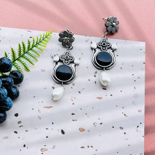 Silver Plated Monalisa Stone Pearl Drop Earrings