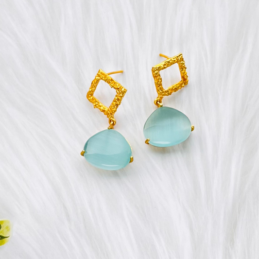 Aqua Drop Monalisa Stone Earring
