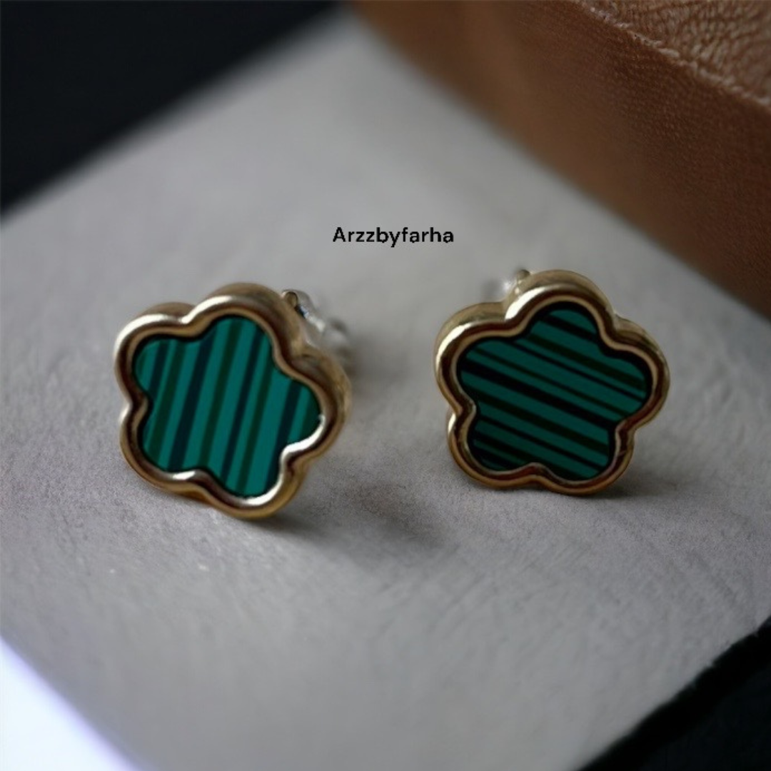 Trendy Flower Stud Earrings