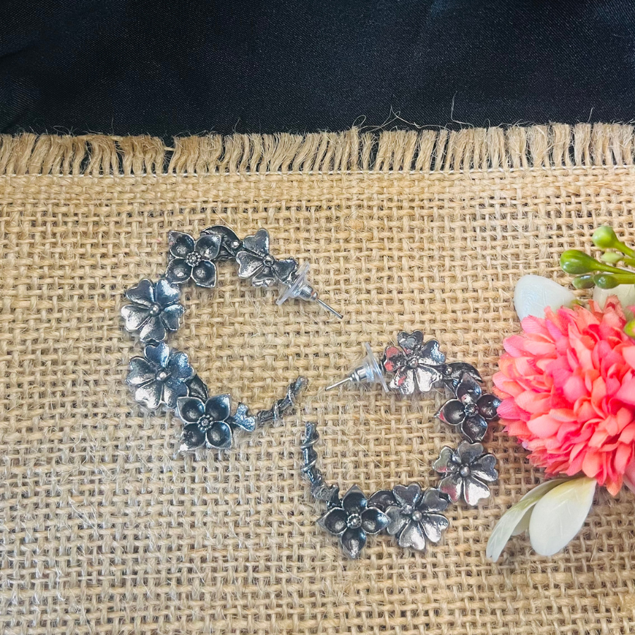 Silver-Toned Contemporary Small Hoop Earrings