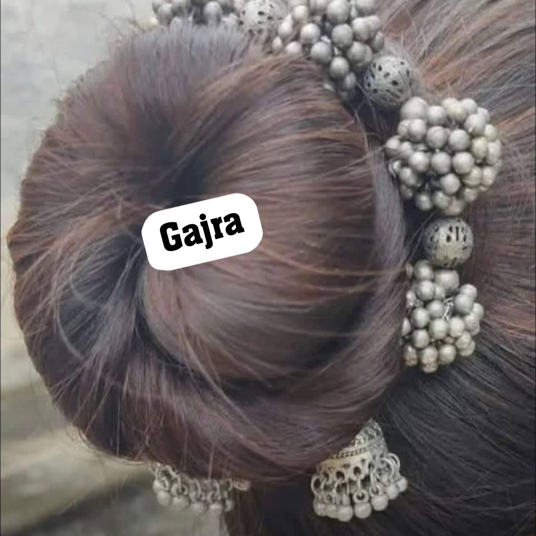 Gajra Cum Ghunghroo Bracelet