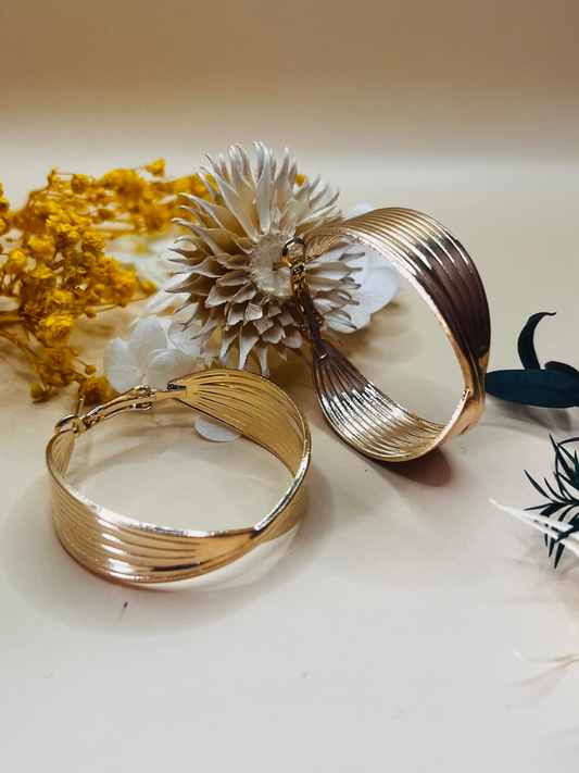 Celebrity style rosegold hoop earrings