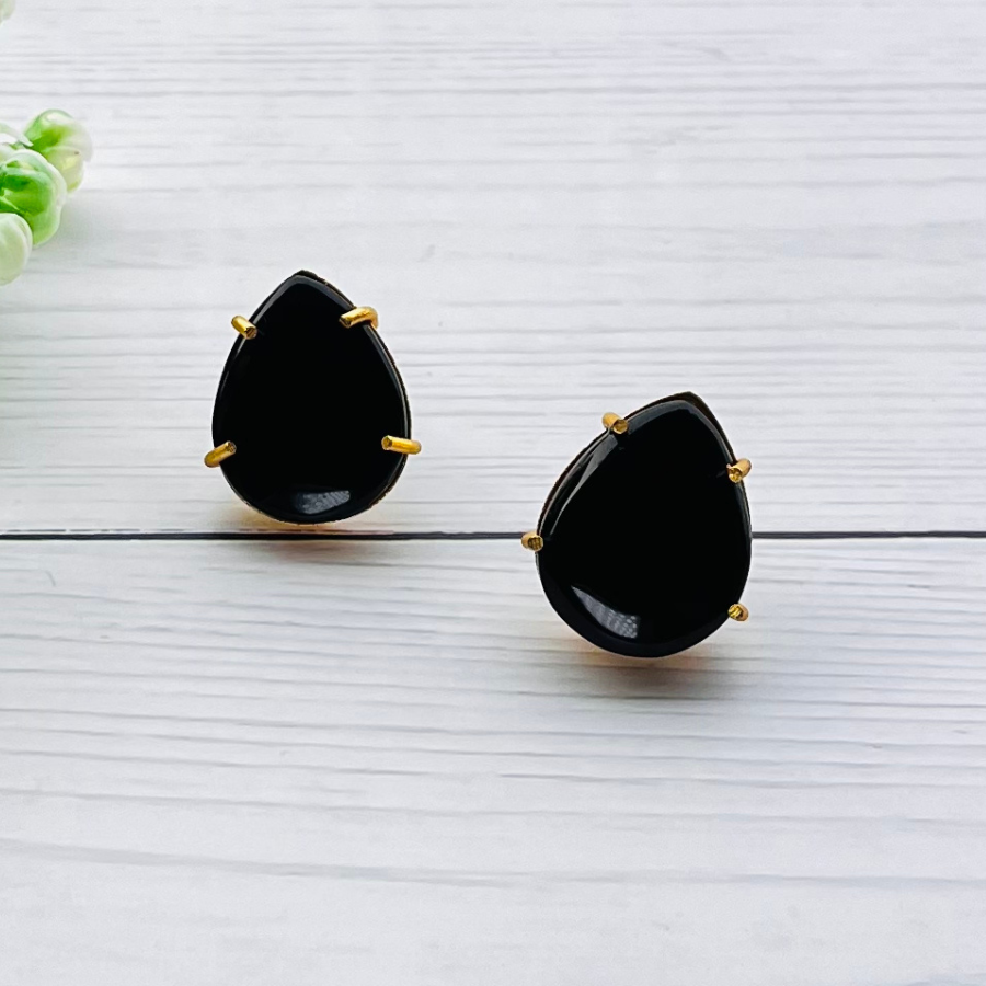 Black Monalisa Stone Studs Earrings