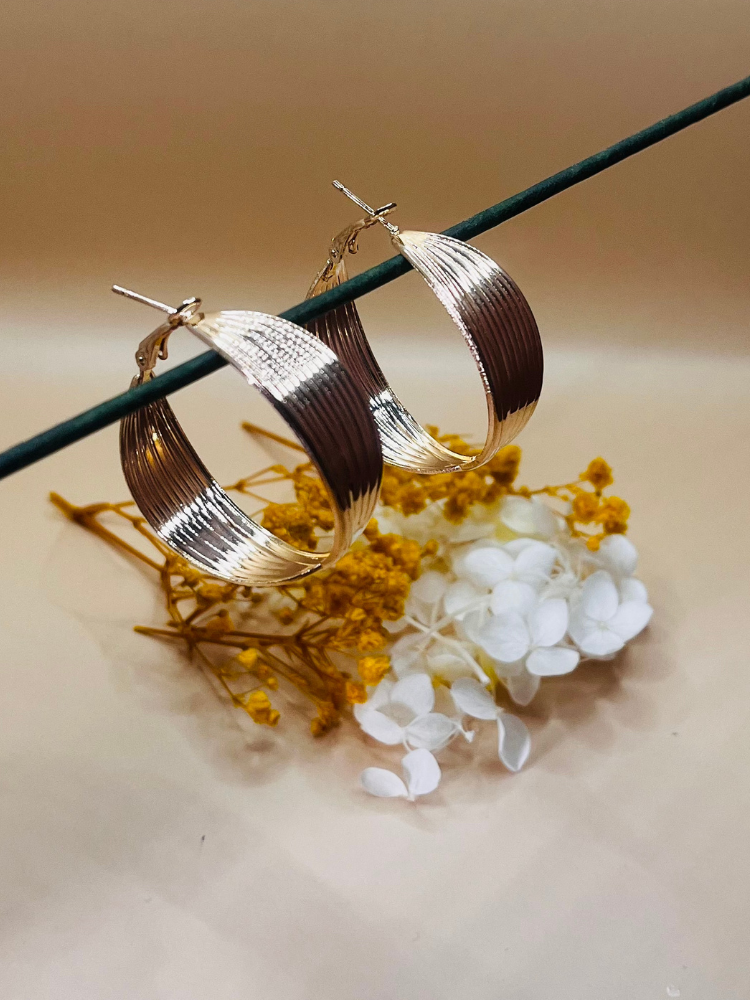 Celebrity style rosegold hoop earrings