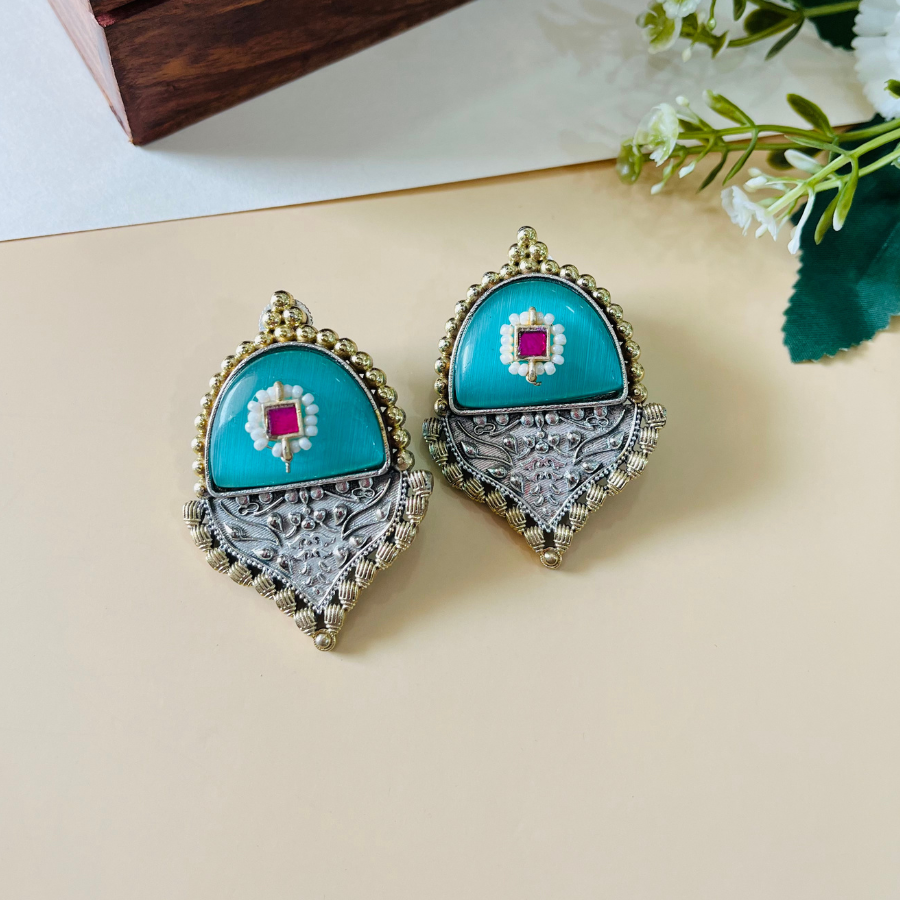 Dual Tone Statement Hasli Necklace Set