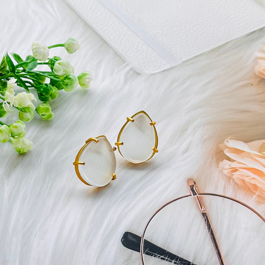 White Monalisa Stone Studs Earrings
