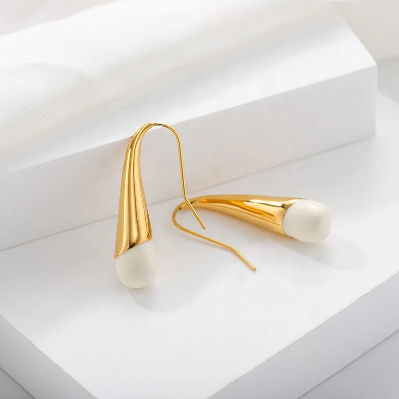 18k Gold White Enamel Drop Earrings