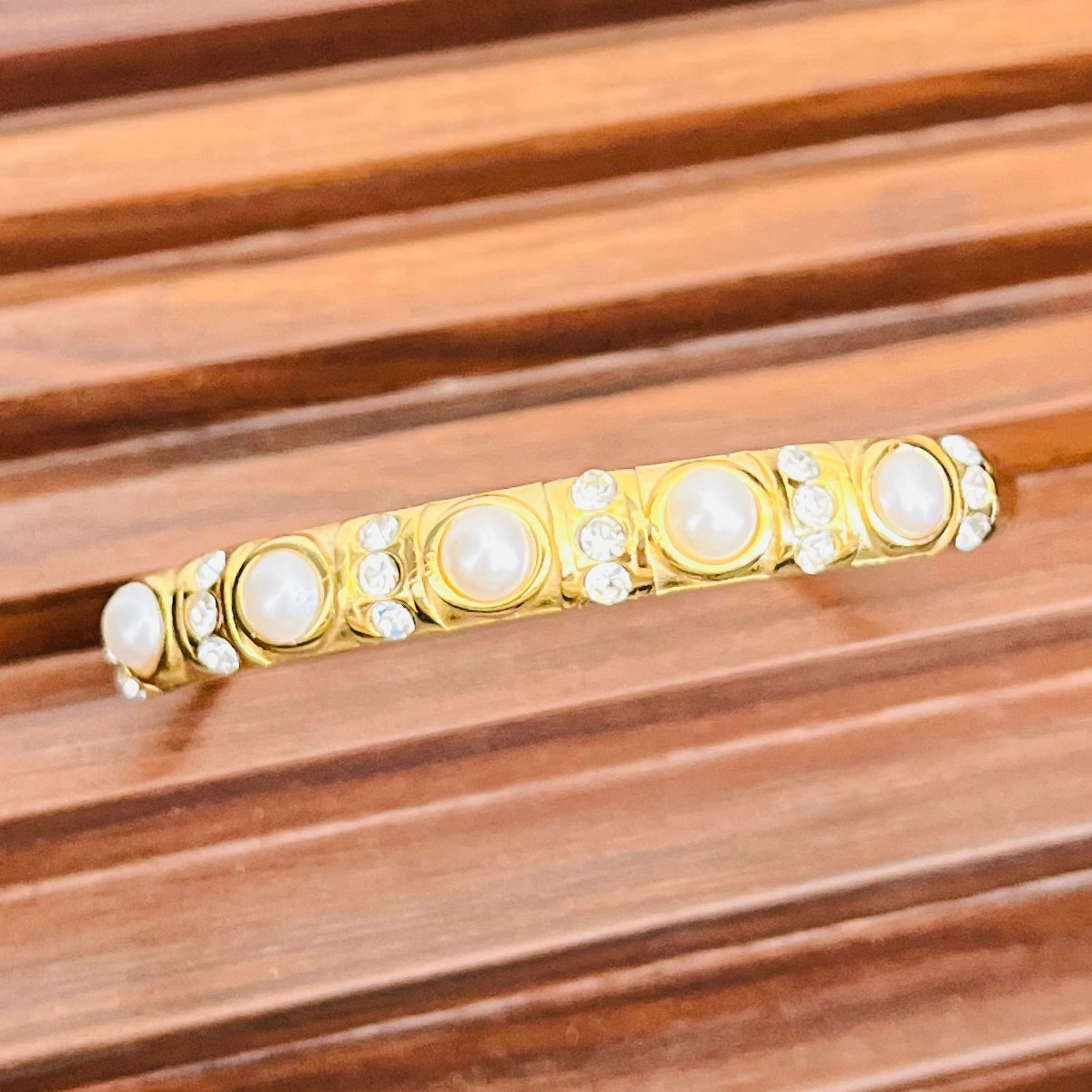 Pearl Gold Bangle Bracelet