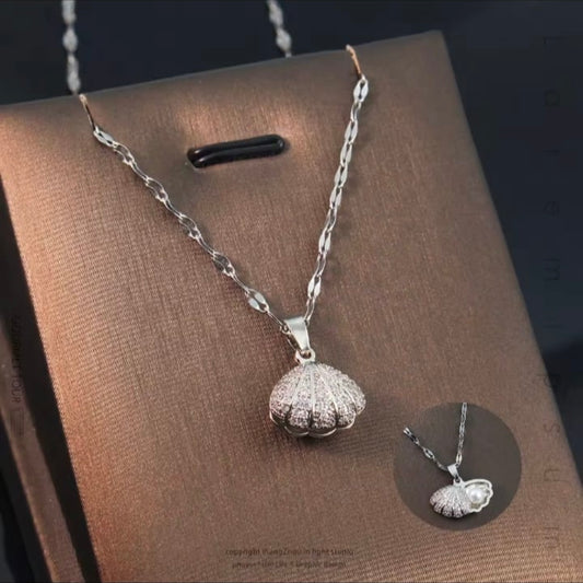 Sea Shell Pearl Chain Pendant