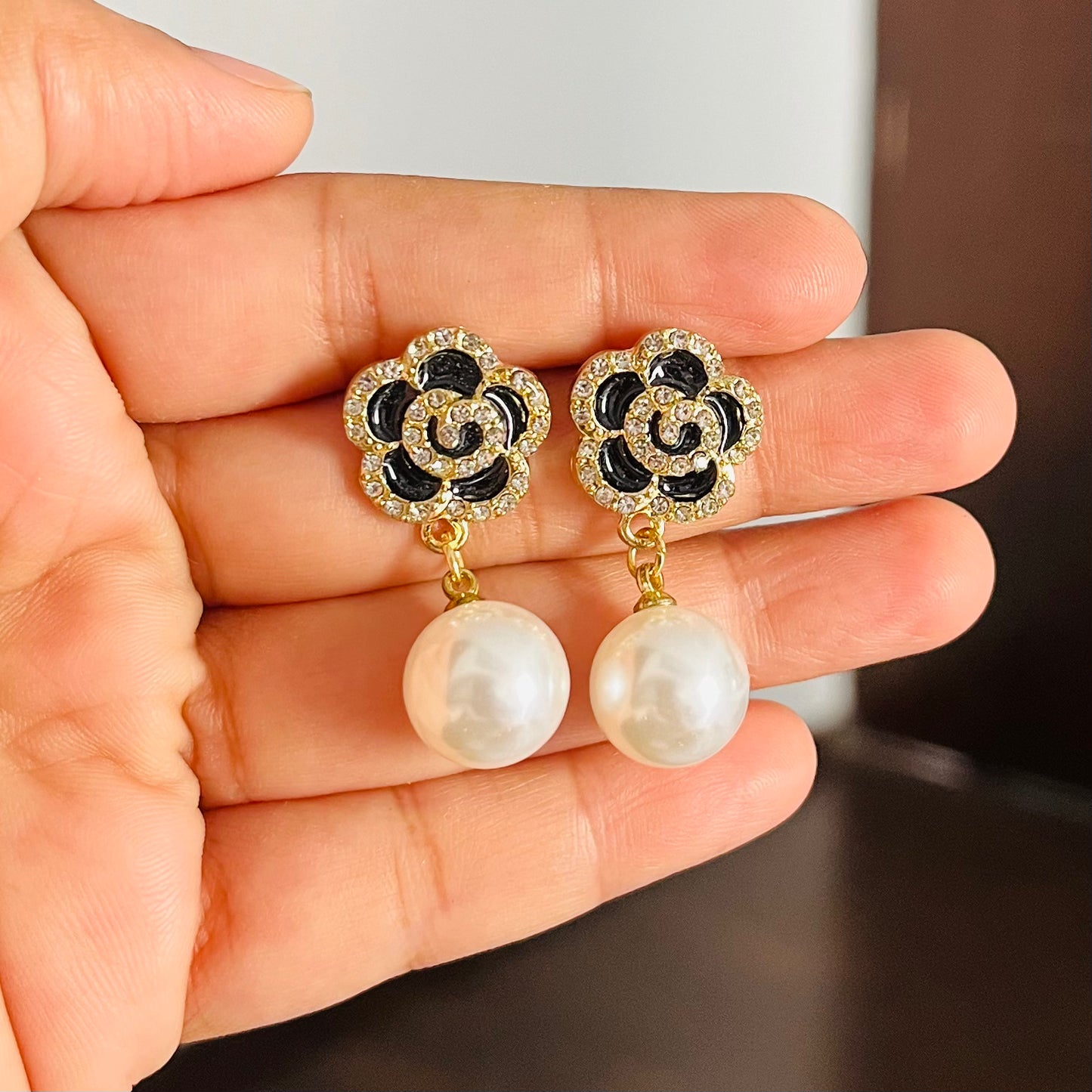 Black Flower Pearl Drop Earrings