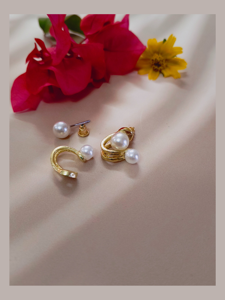 Twisted Pearl Stud Earring