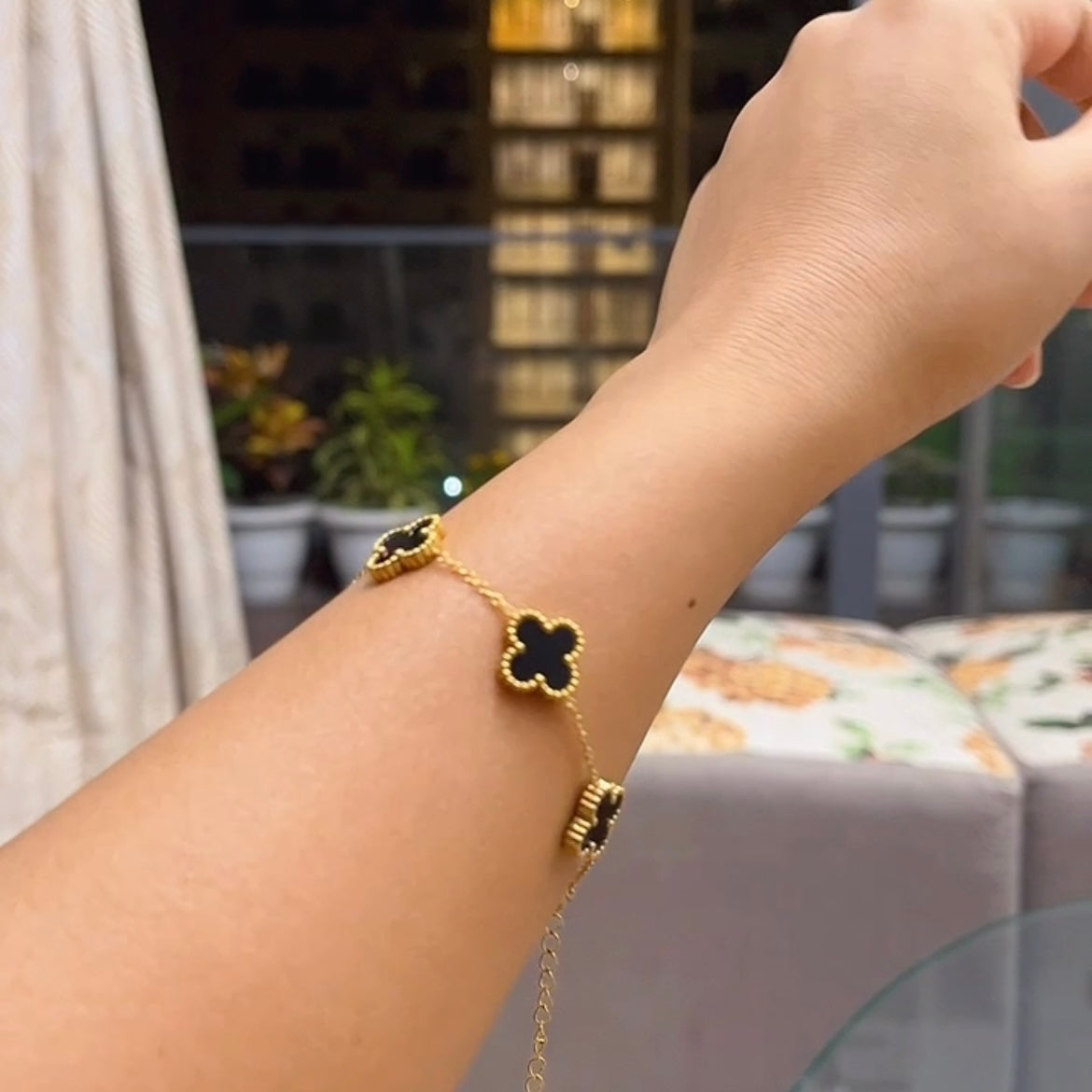 Black Clover Chain Bracelet