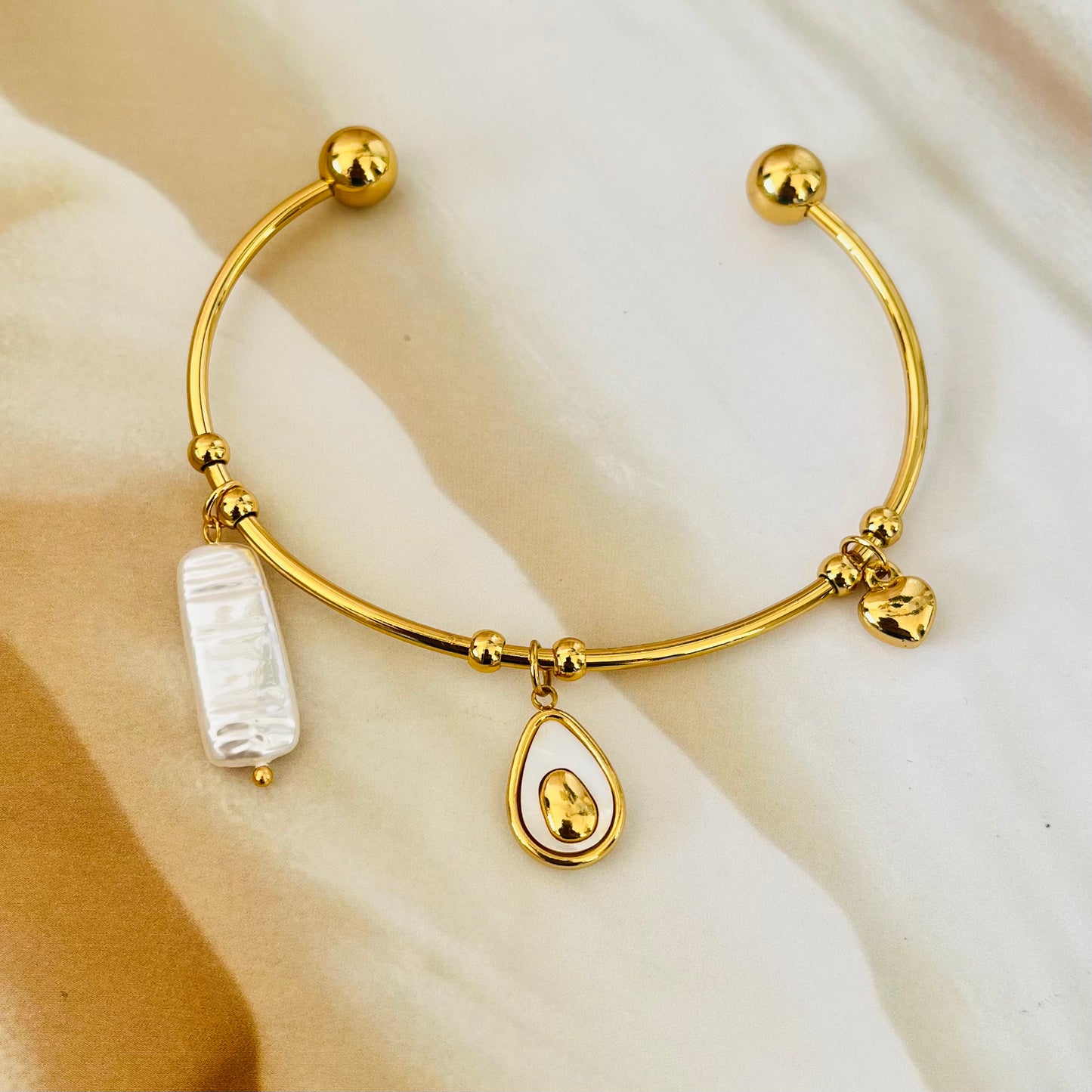 Open Charm Gold Bracelet
