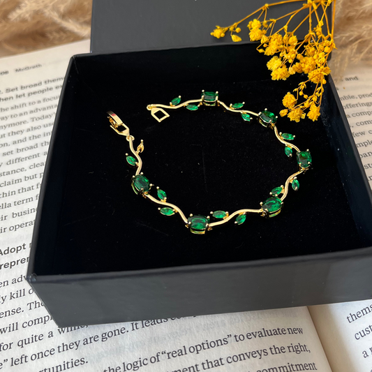 Green Tulip Bracelet