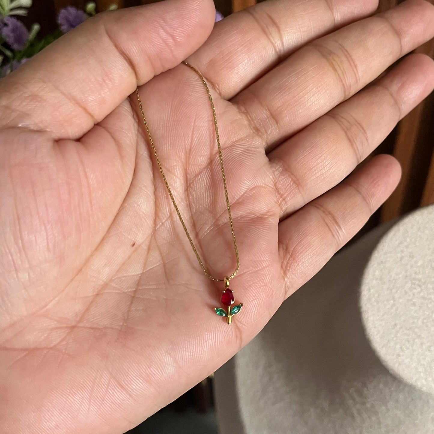 Tulip Sleek Chain Necklace