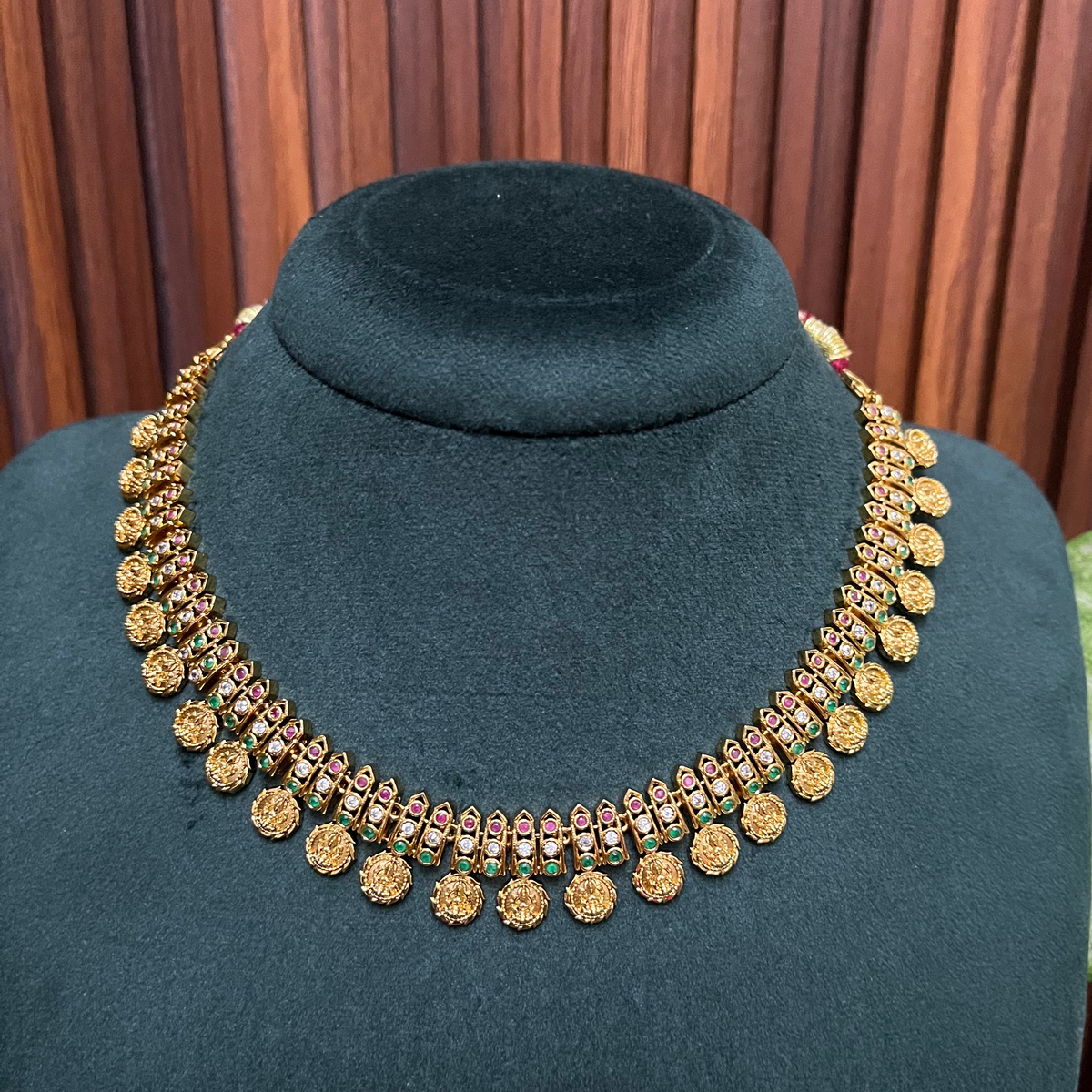 Gold Temple Necklace Set