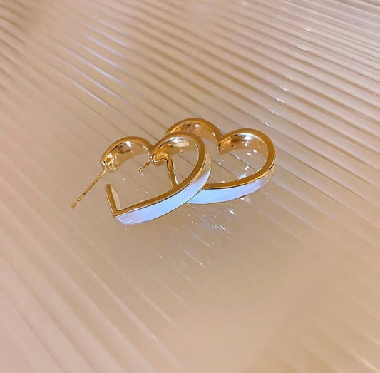 Heart Shaped Drop Earring