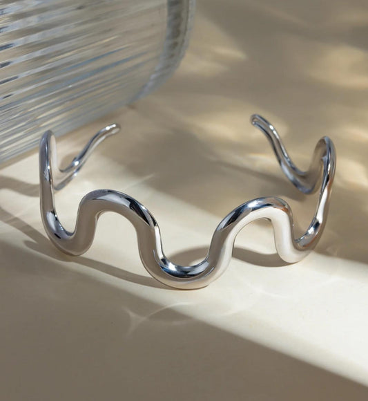 Luxe Silver Urban Weave Bracelet