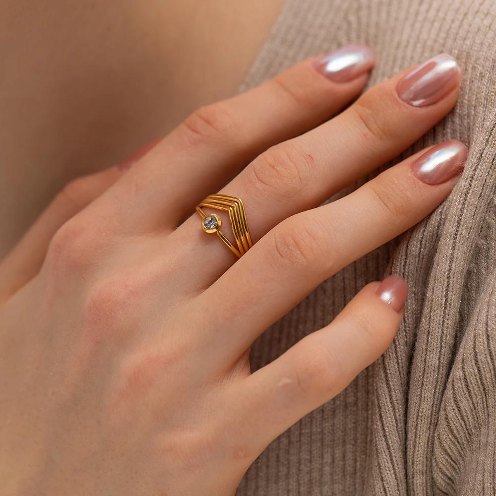 18k Gold Plated V Shape Ring