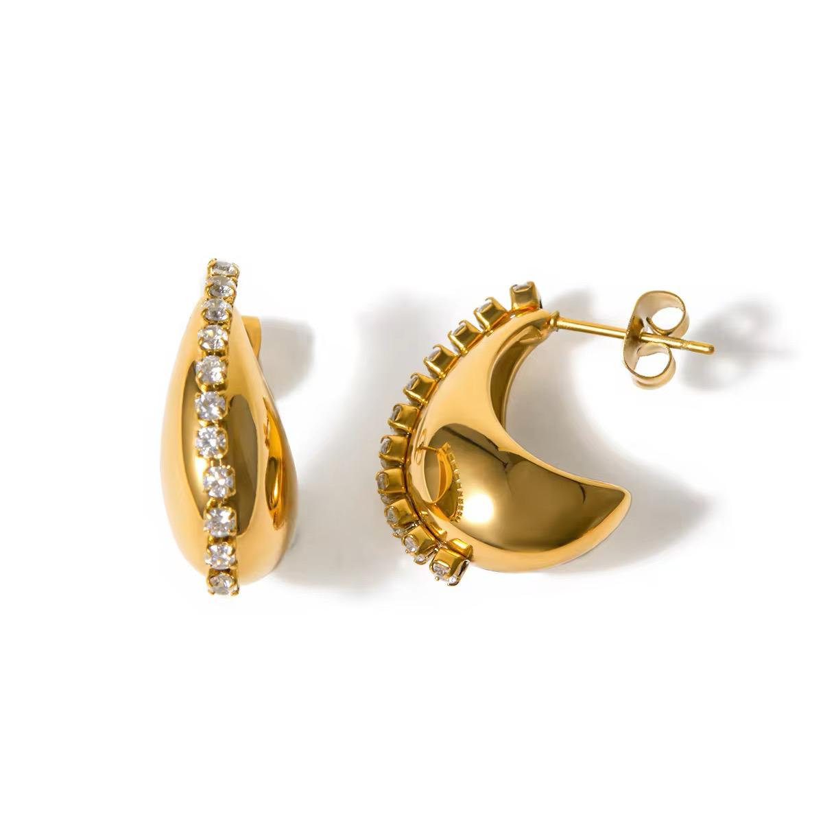 Luxe Kriti Tear Drop Earrings