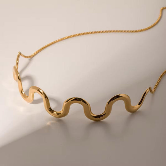 Mrunal Inspired Urban Weave Necklace