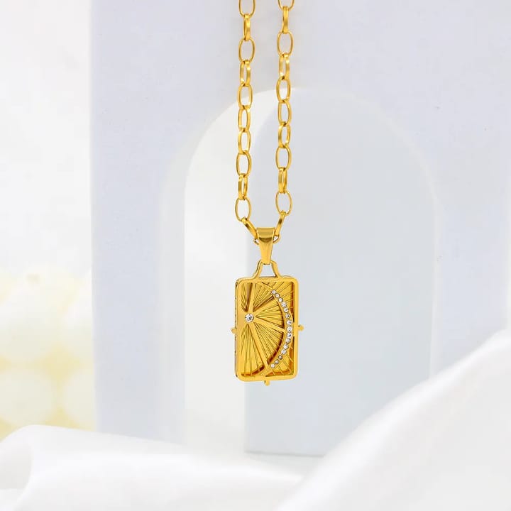 18k Gold AD Studded Moon Necklace