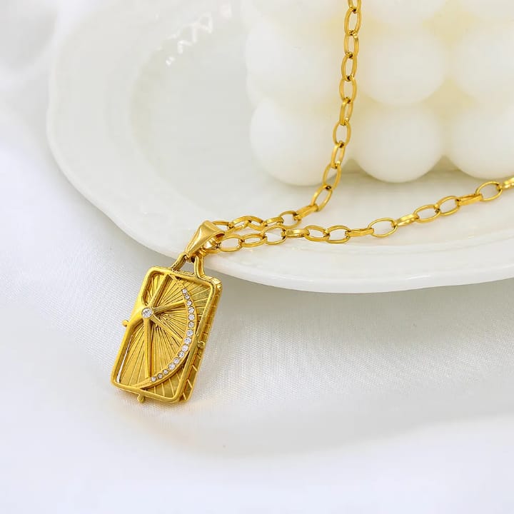 18k Gold AD Studded Moon Necklace