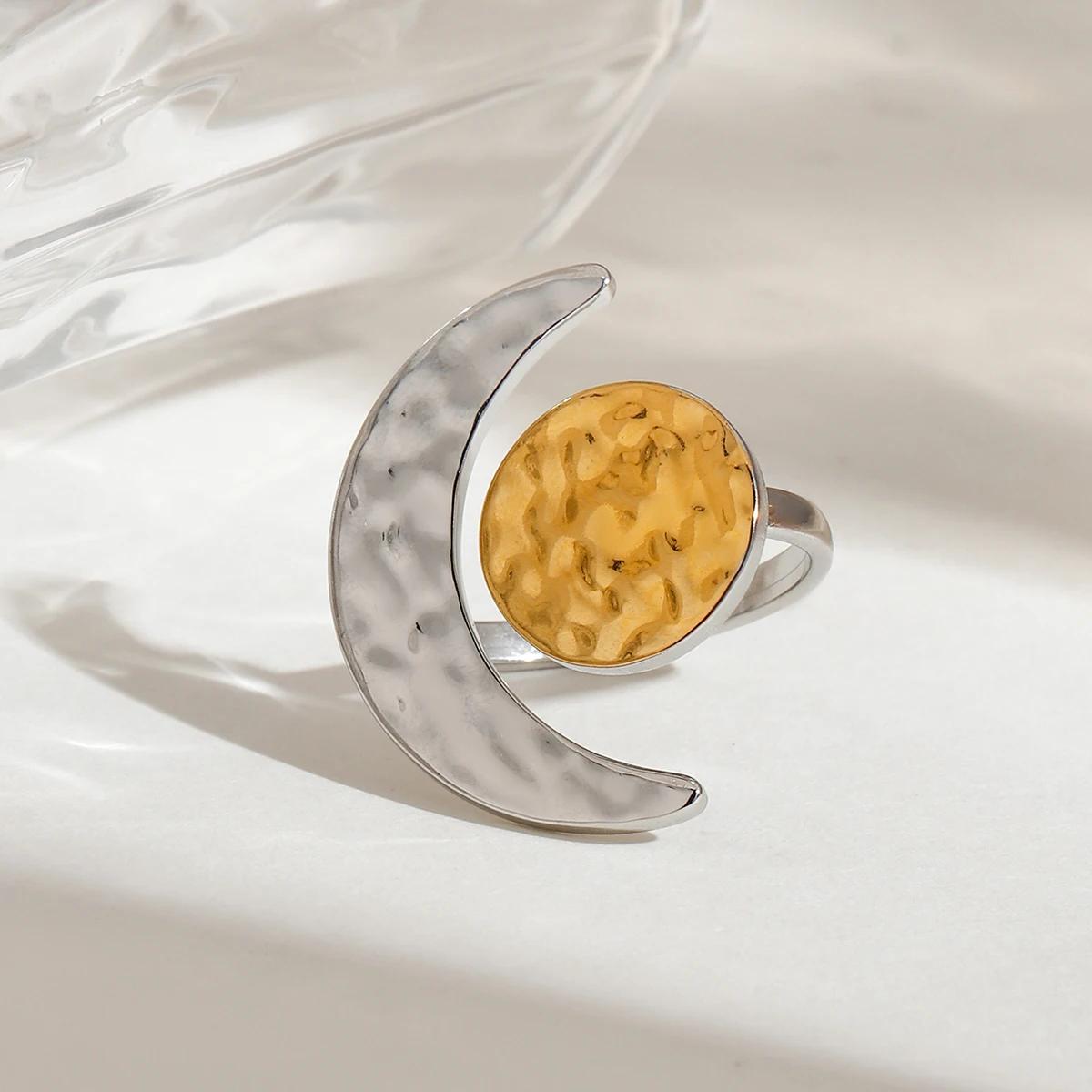 Luxe Dual Tone Moon Finger Ring