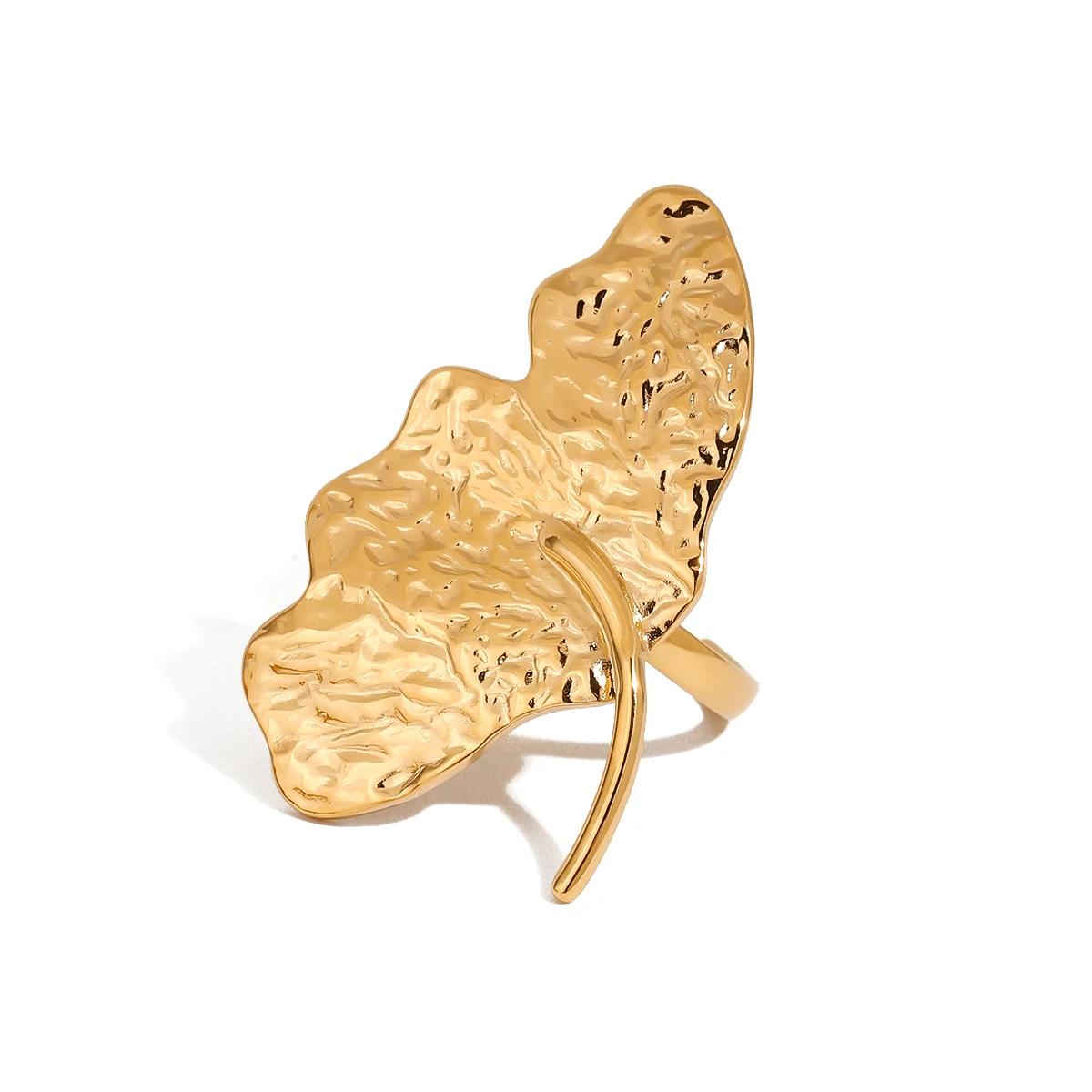 18k Gold Flower Finger Ring