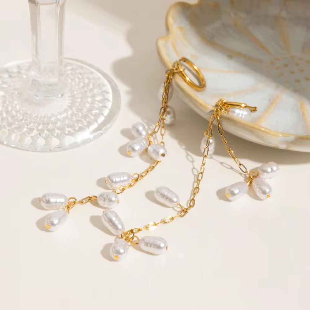 Fresh Water Pearl Drop Earrings