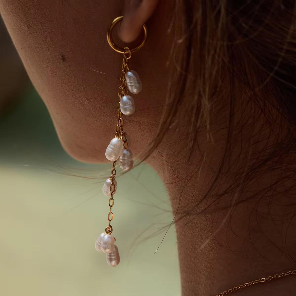 Fresh Water Pearl Drop Earrings