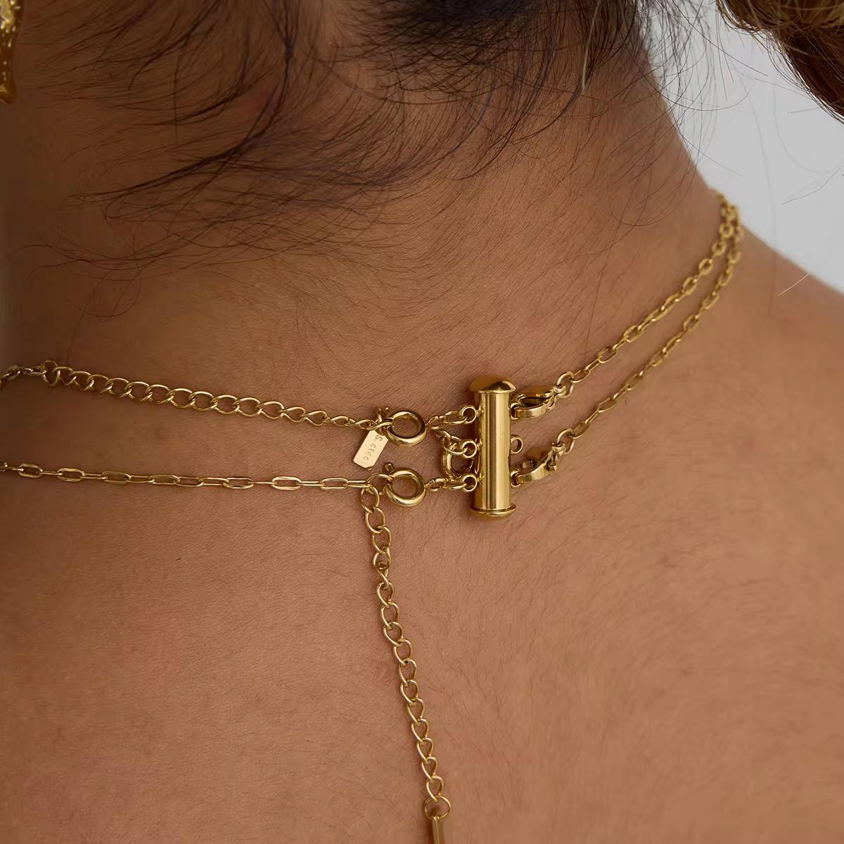 Triple Hook Chain Holder