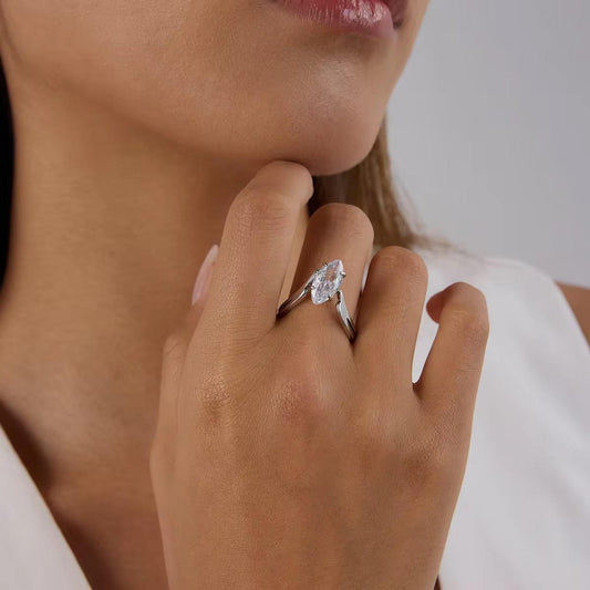 Luxe Silver Diamond Ring