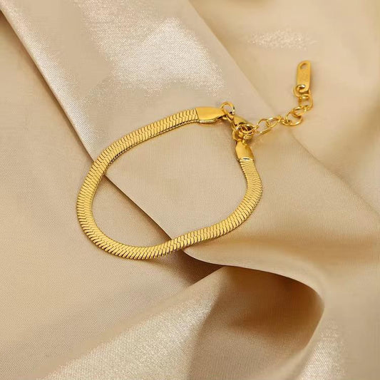 18K Gold Snake Chain Bracelet