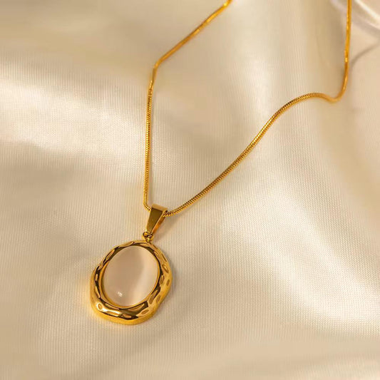 Milky Gold Pendant Gold Chain Necklace