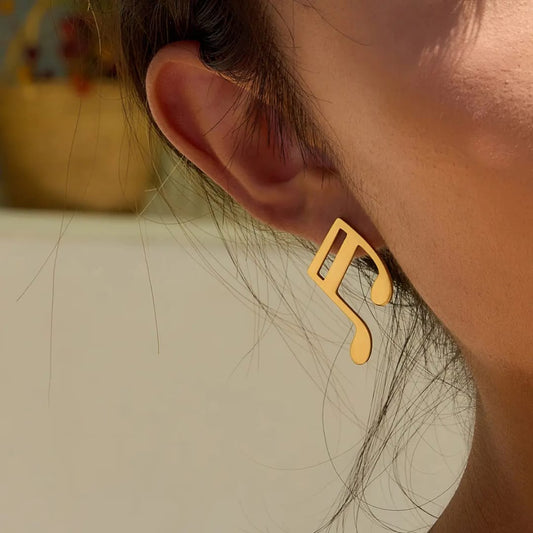 Musical Note Gold Earring