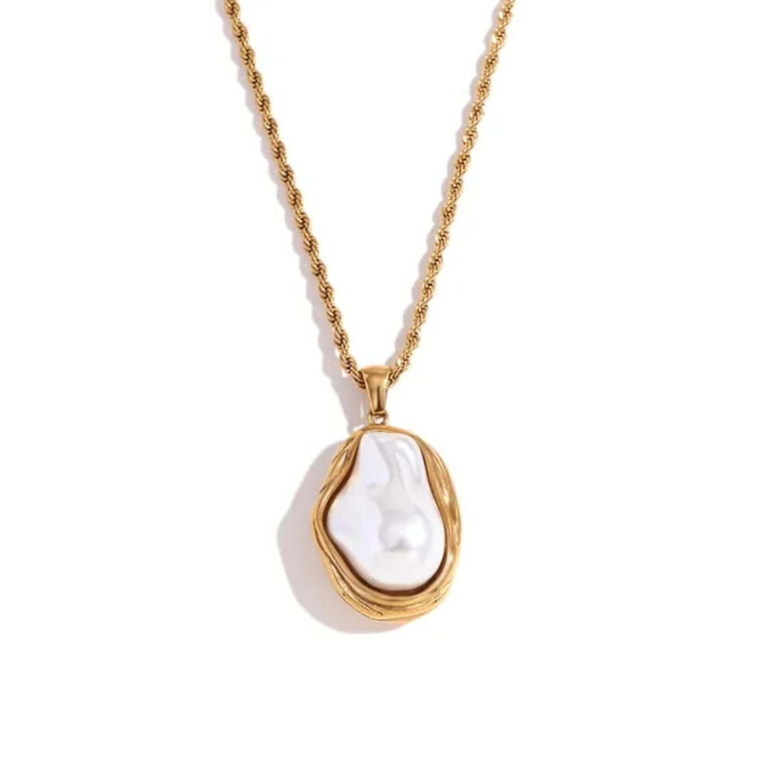 Baroque Pearl Pendant Necklace