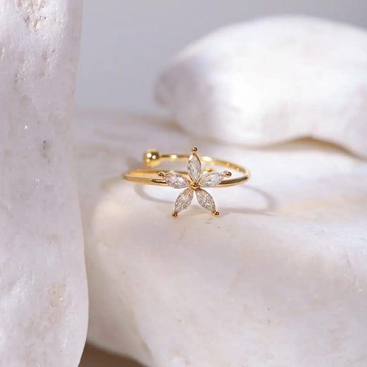Flower Diamond Ring