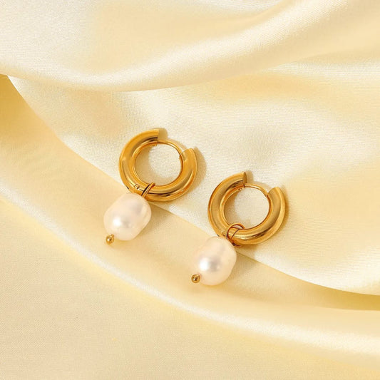 Pearl Gold Hoop Earring