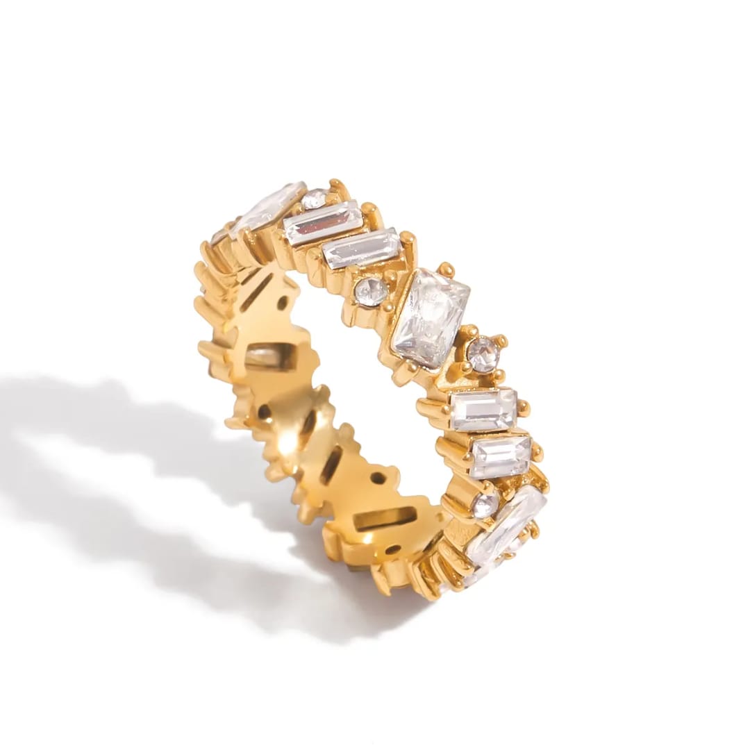 Scattered Stone Band Ring