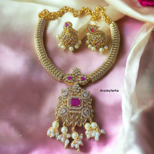 Divya Gold Choker Set