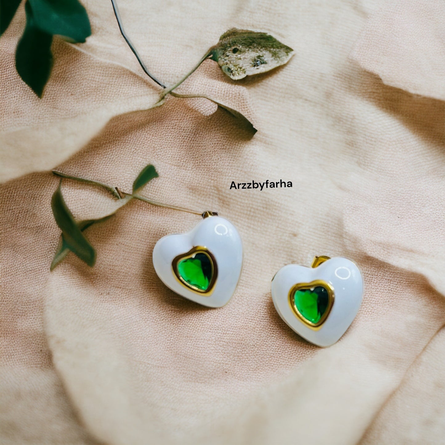 Luxe Heart Shaped Studs Earring